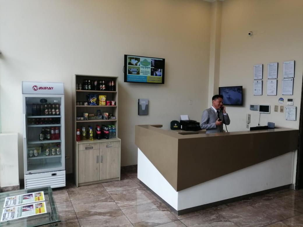 Candamo Hotel